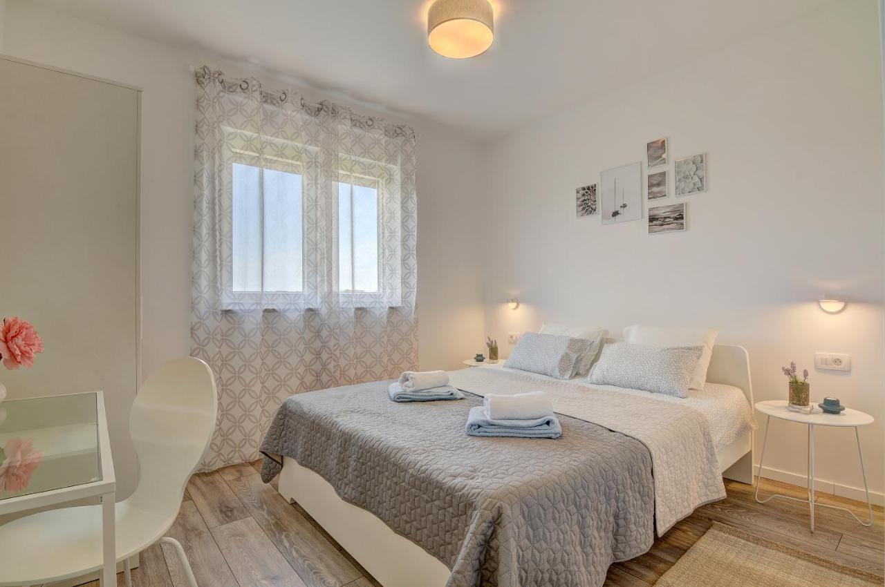 Apartment Log In Stinjan Ngoại thất bức ảnh