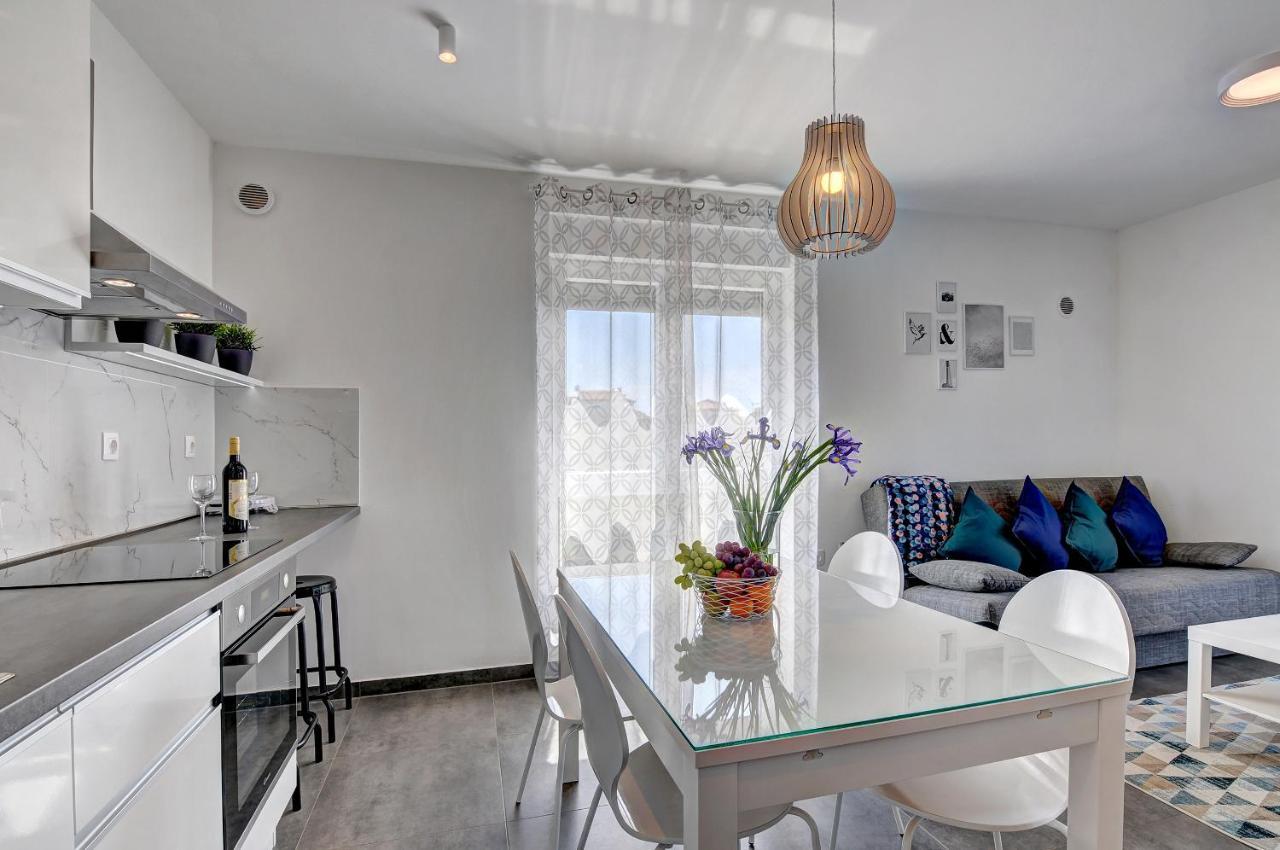 Apartment Log In Stinjan Ngoại thất bức ảnh